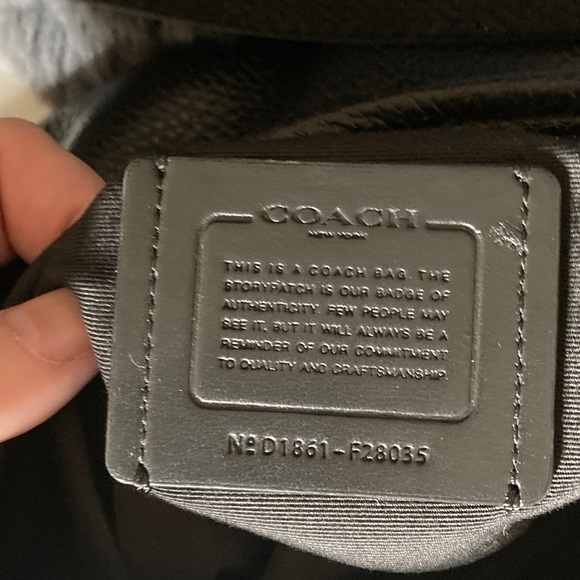 Coach Black Pebbled Leather Shoulder Bag - Picture 5 of 9